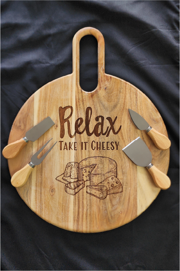 Personalised Round Cheeseboard with Cheese knife set- engraved