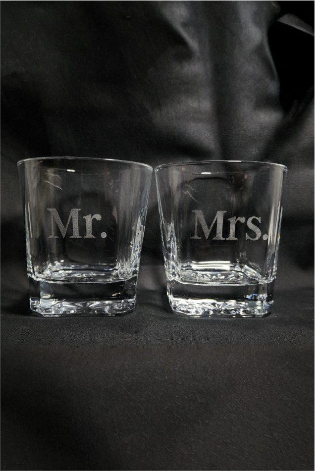 Personalised Engraved 3-Piece Whiskey Decanter and Glass Set